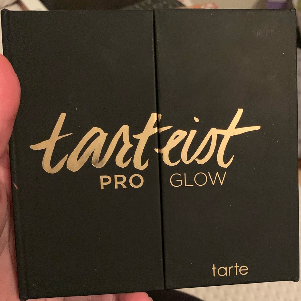 TARTE TARTIEST PRO GLOW